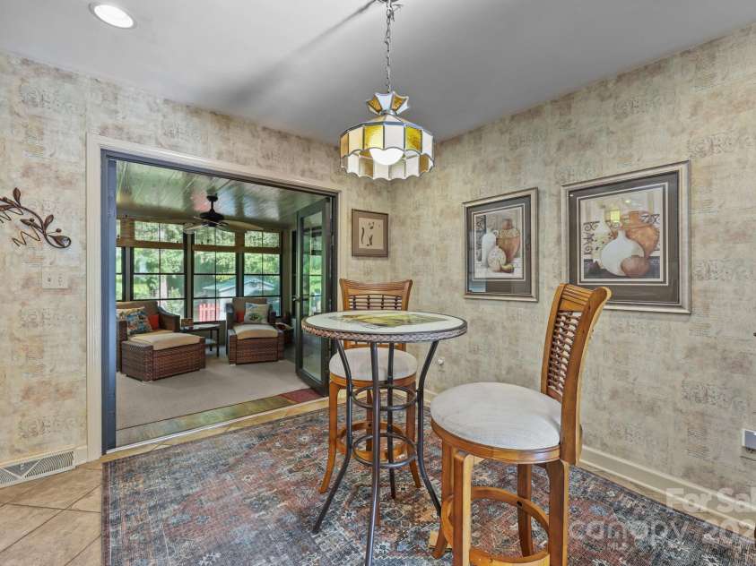 124 Stoneybrook Road, Salisbury, NC 28147.  MLS# CAR4282890, YatesRealty ID 29060. 