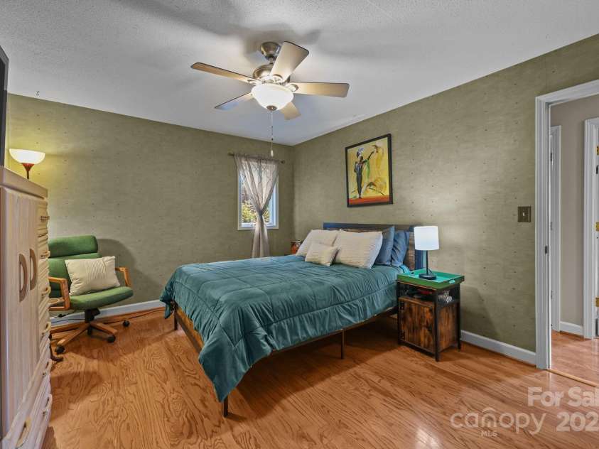 124 Stoneybrook Road, Salisbury, NC 28147.  MLS# CAR4282890, YatesRealty ID 29060. Primary Bedroom