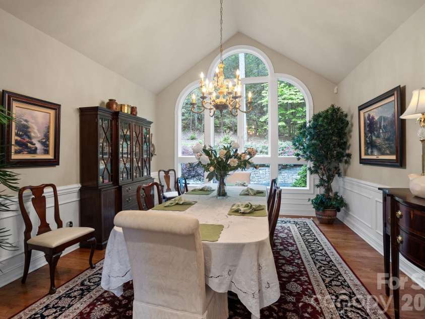 209 Pineholt Lane, Flat Rock, NC 28731.  MLS# CAR4387612, YatesRealty ID 29060. 