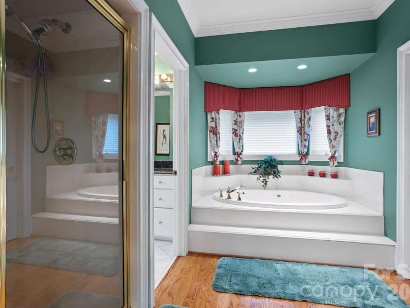 209 Pineholt Lane, Flat Rock, NC 28731.  MLS# CAR4387612, YatesRealty ID 29060. 