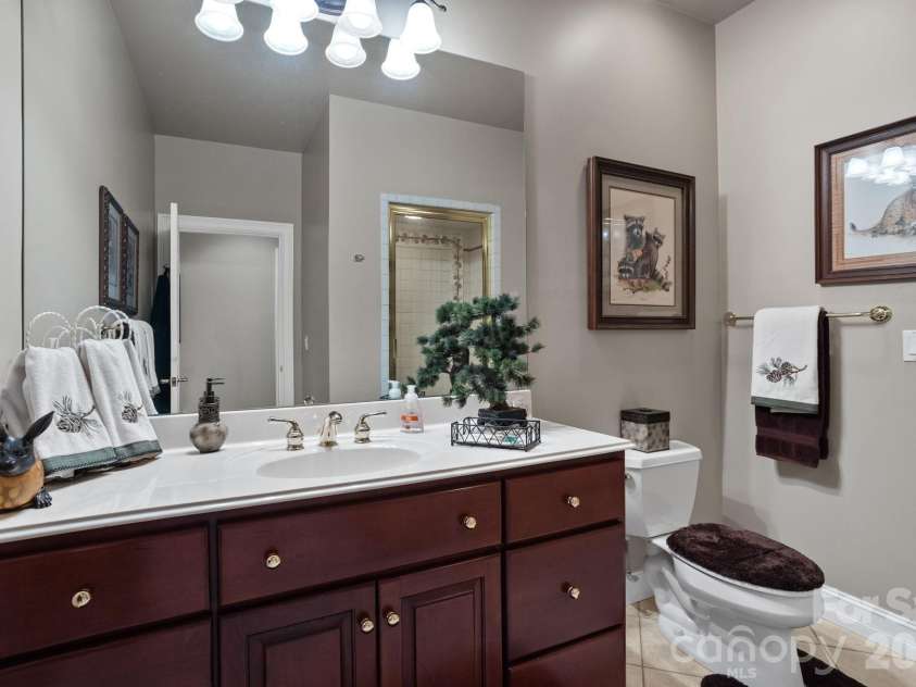 209 Pineholt Lane, Flat Rock, NC 28731.  MLS# CAR4387612, YatesRealty ID 29060. 