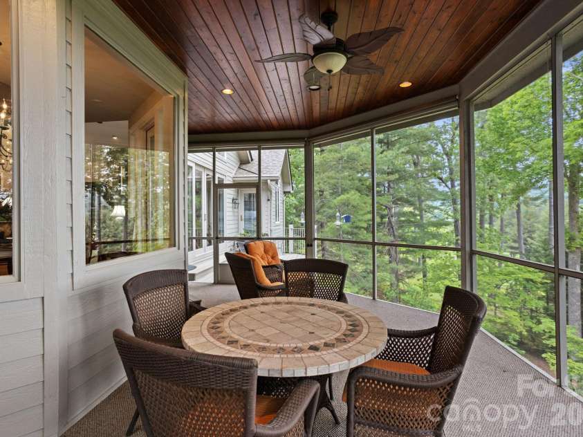 209 Pineholt Lane, Flat Rock, NC 28731.  MLS# CAR4387612, YatesRealty ID 29060. 
