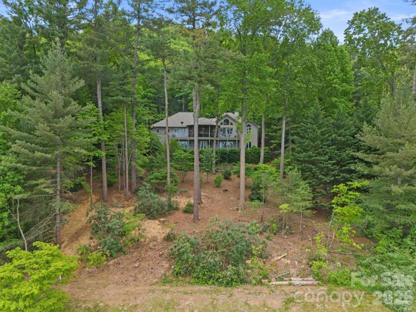 209 Pineholt Lane, Flat Rock, NC 28731.  MLS# CAR4387612, YatesRealty ID 29060. 