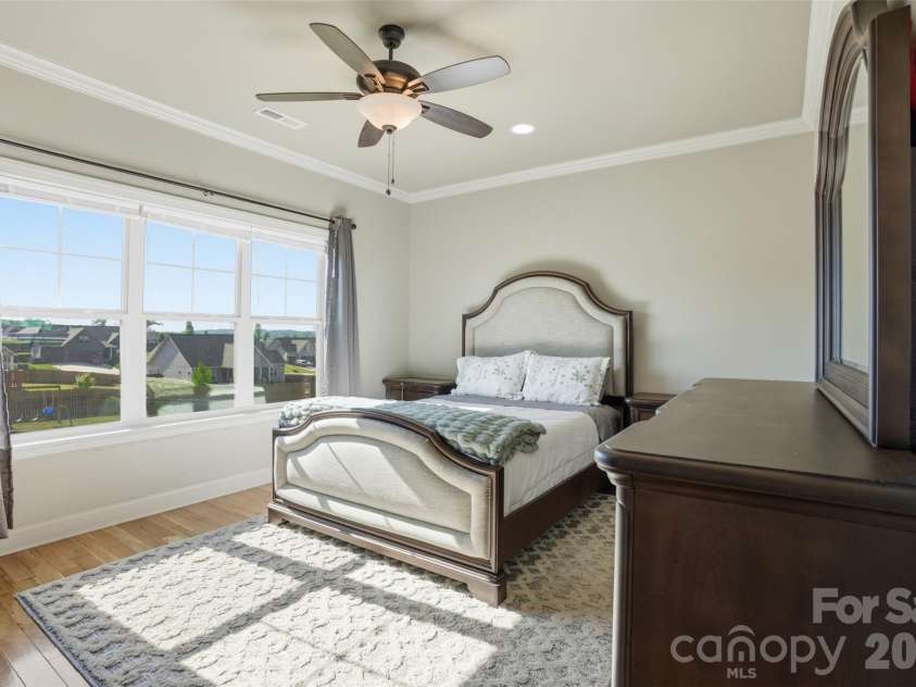 156 Greythorn Drive, Statesville, NC 28625.  MLS# CAR4372191, YatesRealty ID 29061. 