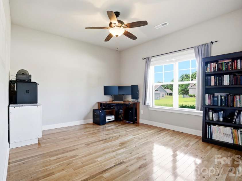 156 Greythorn Drive, Statesville, NC 28625.  MLS# CAR4372191, YatesRealty ID 29061. 