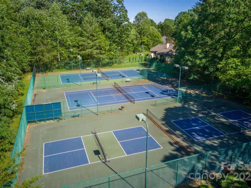 230 Fairway Falls Road, Mills River, NC 28759.  MLS# CAR4256641, YatesRealty ID 29061. Community Tennis Courts