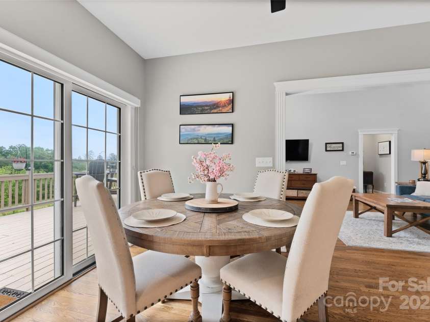 230 Fairway Falls Road, Mills River, NC 28759.  MLS# CAR4256641, YatesRealty ID 29061. Eat-In Kitchen Area overlooking the Golf Course