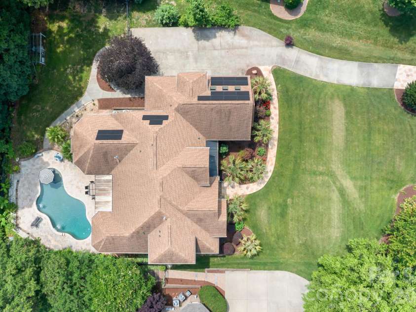 2215 Whiskery Drive, Waxhaw, NC 28173.  MLS# CAR4380861, YatesRealty ID 29062. 