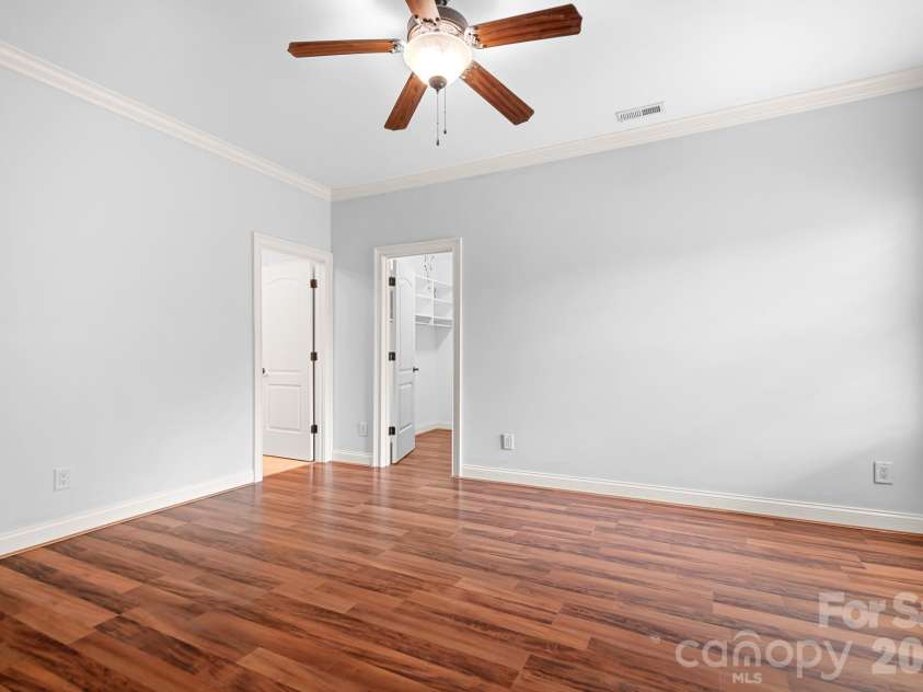 2215 Whiskery Drive, Waxhaw, NC 28173.  MLS# CAR4380861, YatesRealty ID 29062. 