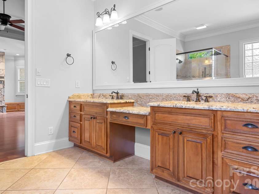 2215 Whiskery Drive, Waxhaw, NC 28173.  MLS# CAR4419528, YatesRealty ID 29062. 
