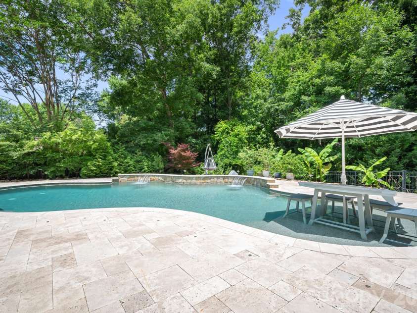 2215 Whiskery Drive, Waxhaw, NC 28173.  MLS# CAR4419528, YatesRealty ID 29062. 