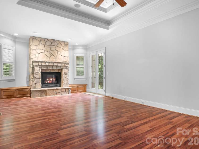 2215 Whiskery Drive, Waxhaw, NC 28173.  MLS# CAR4419528, YatesRealty ID 29062. 