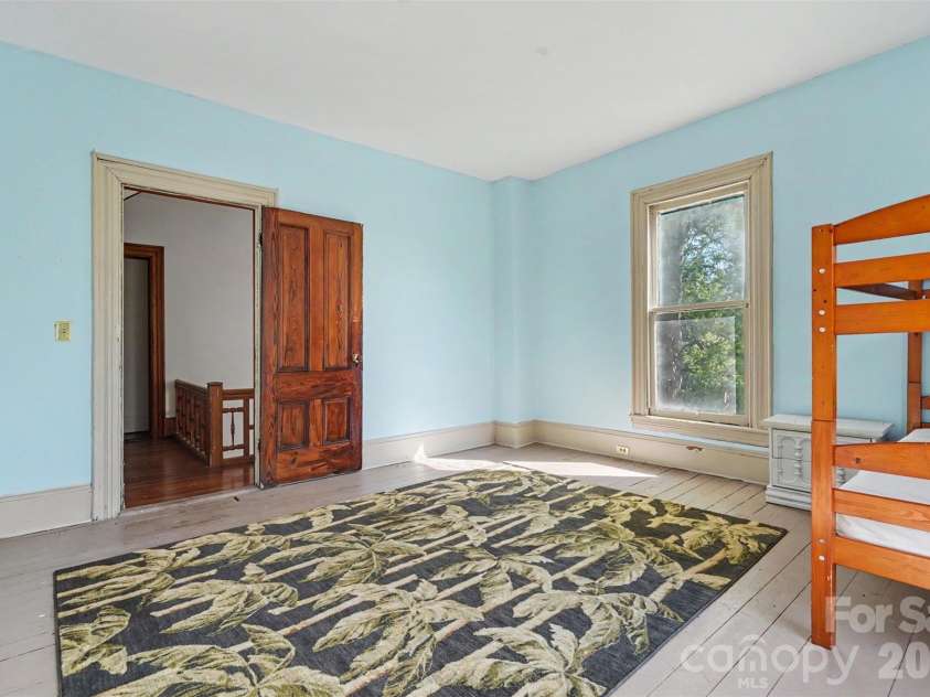 404 Kerr Street, Salisbury, NC 28144.  MLS# CAR4382853, YatesRealty ID 29063. 