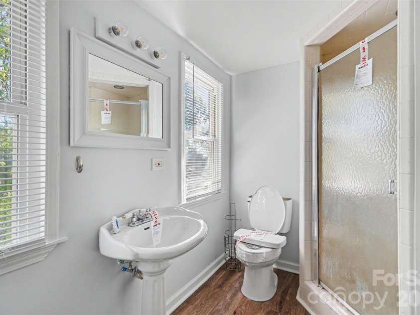 404 Kerr Street, Salisbury, NC 28144.  MLS# CAR4382853, YatesRealty ID 29063. 