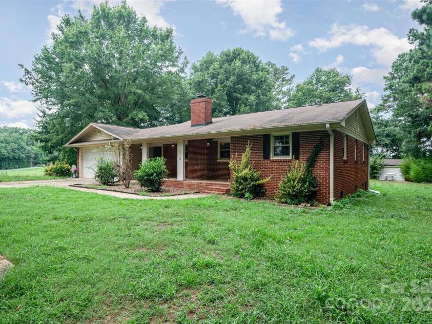 6118 Rocky River Road, Monroe, NC 28112.  MLS# CAR4280705, YatesRealty ID 29063. 