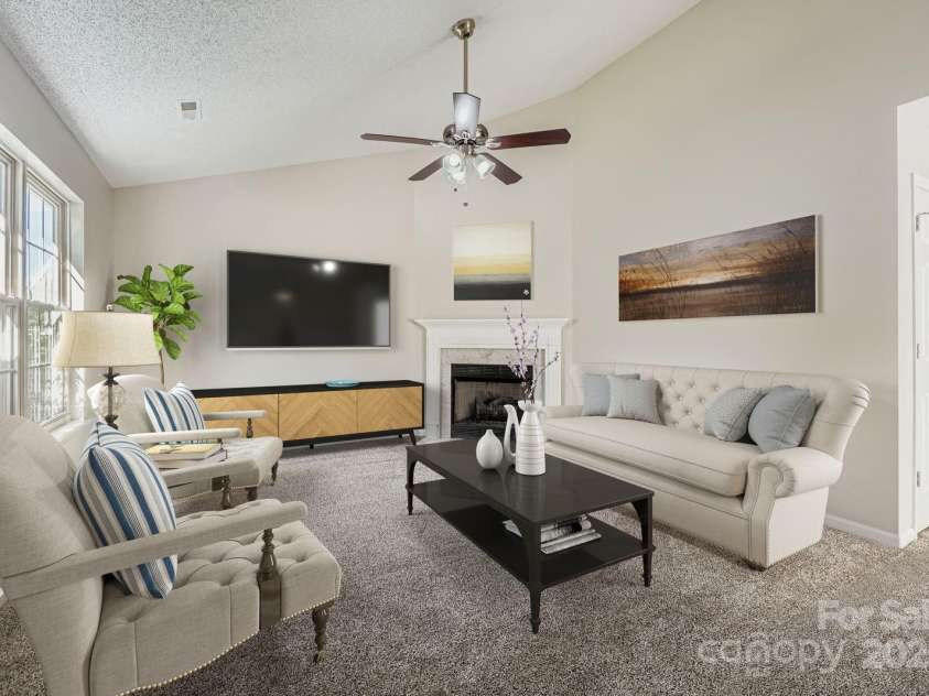 3703 Silver Ore Lane, Charlotte, NC 28216.  MLS# CAR4284225, YatesRealty ID 29064. 