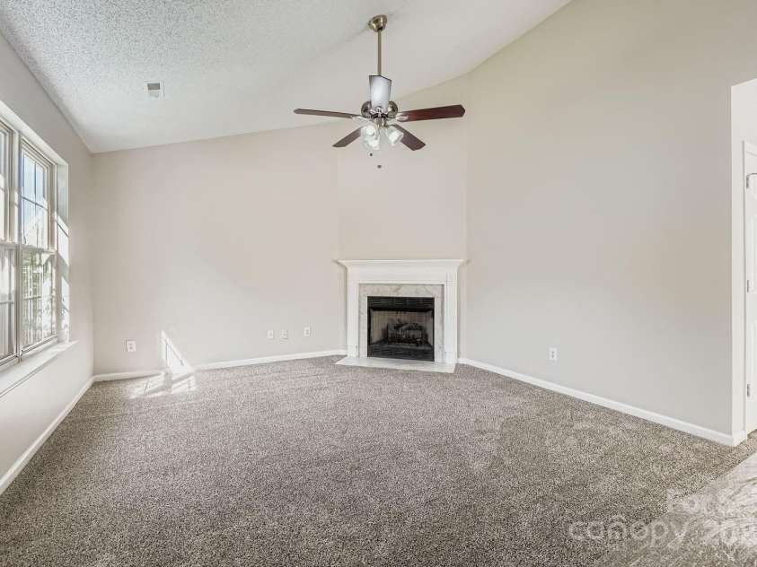 3703 Silver Ore Lane, Charlotte, NC 28216.  MLS# CAR4284225, YatesRealty ID 29064. 