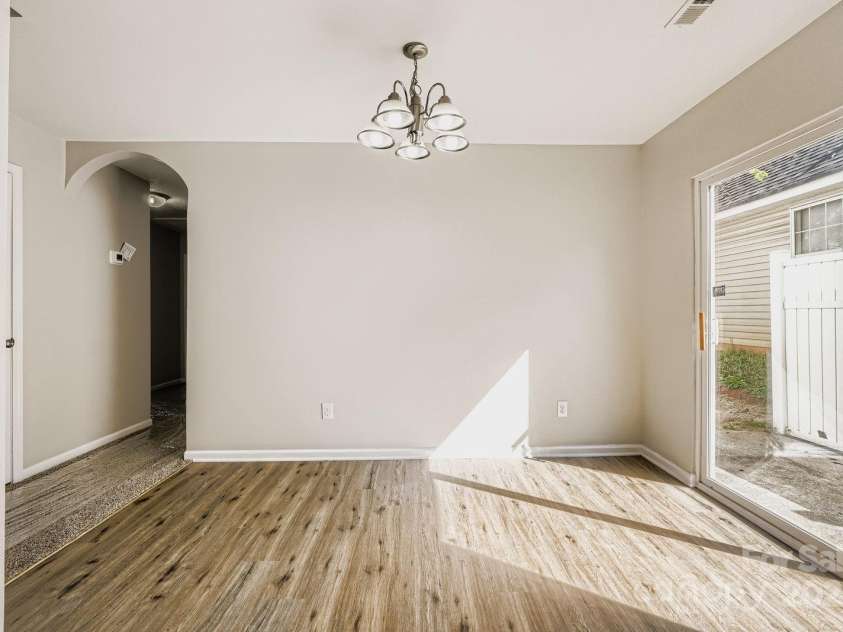 3703 Silver Ore Lane, Charlotte, NC 28216.  MLS# CAR4284225, YatesRealty ID 29064. 