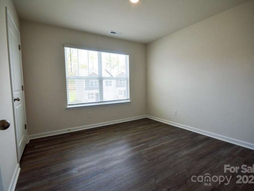 80 Cain Hollow Way, Asheville, NC 28806.  MLS# CAR4250927, YatesRealty ID 29067. 