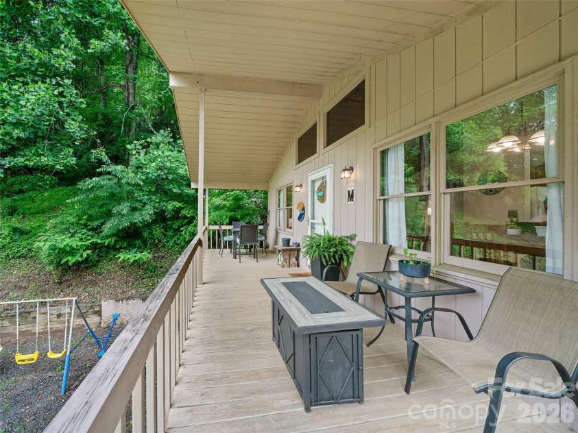839 Mckinney Road, Burnsville, NC 28714.  MLS# CAR4388916, YatesRealty ID 29069. 