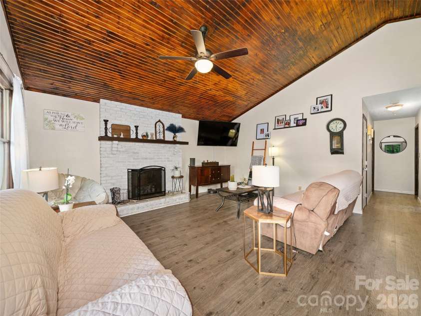 839 Mckinney Road, Burnsville, NC 28714.  MLS# CAR4388916, YatesRealty ID 29069. 