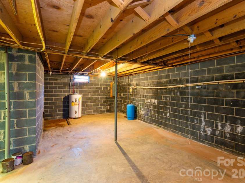 133 Harmony Hill, Sylva, NC 28725.  MLS# CAR4338240, YatesRealty ID 2907. 