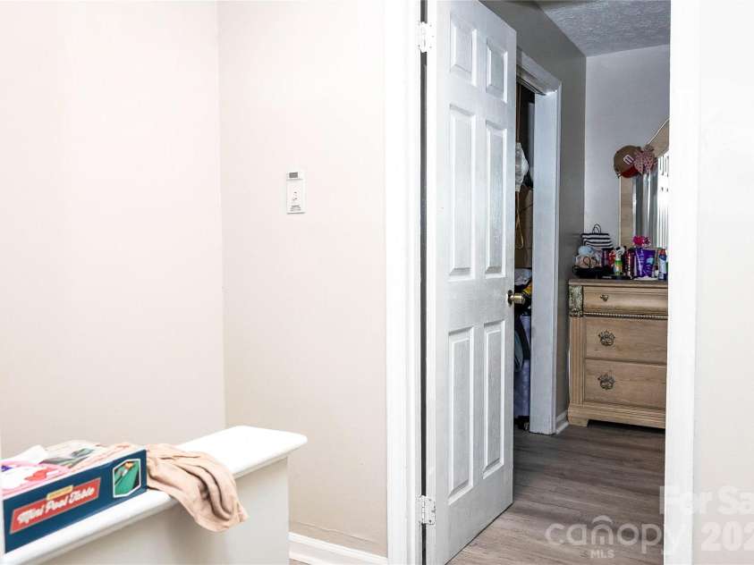 1100 Fisher Street, Salisbury, NC 28144.  MLS# CAR4387433, YatesRealty ID 29071. 