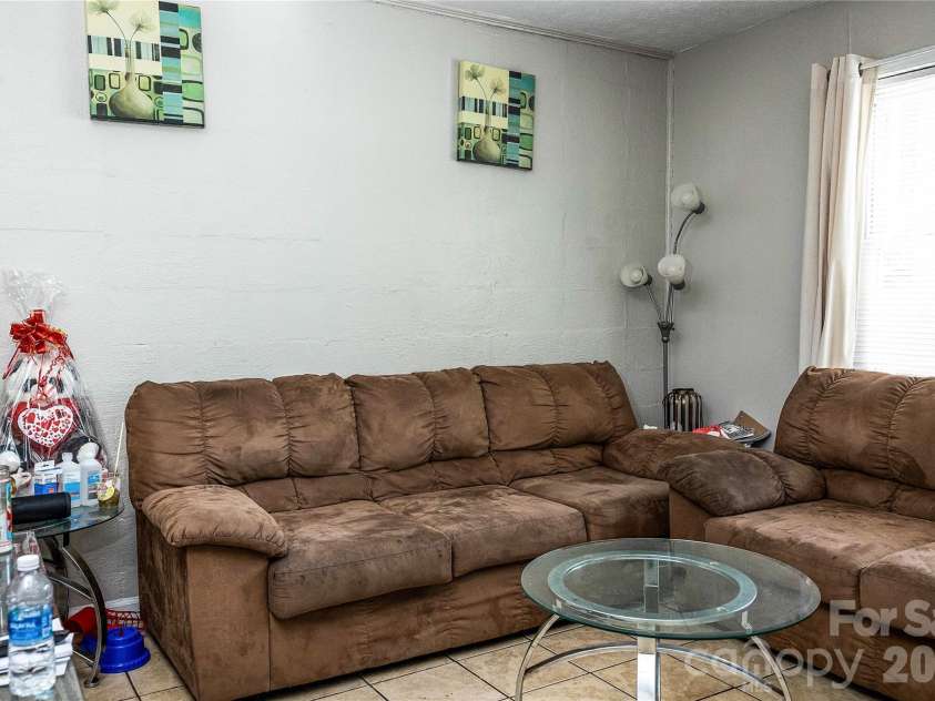 1100 Fisher Street, Salisbury, NC 28144.  MLS# CAR4387433, YatesRealty ID 29071. 