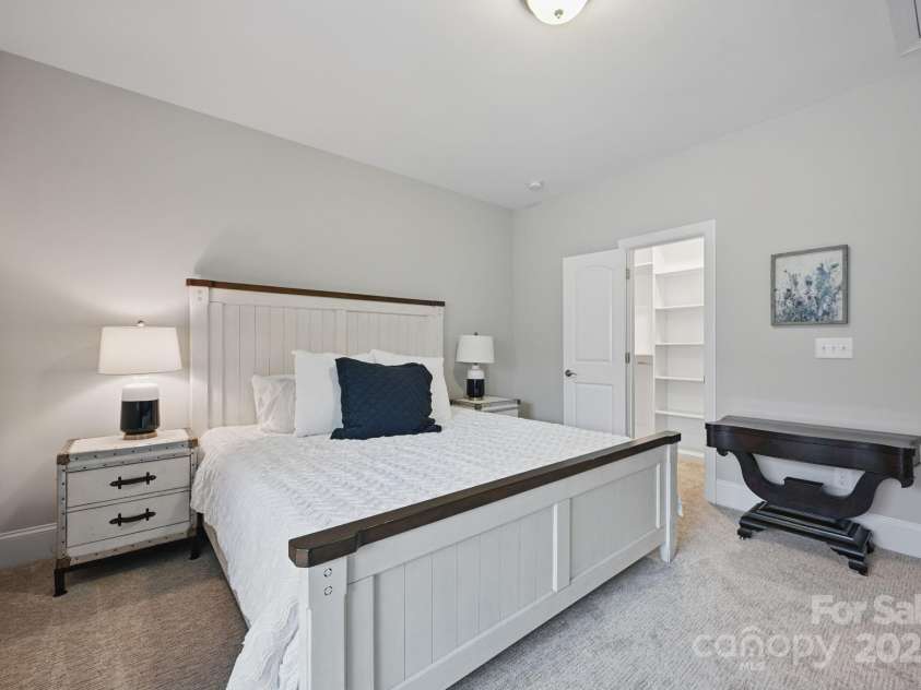 5118 Waldron Meadow Drive, Charlotte, NC 28226.  MLS# CAR4264911, YatesRealty ID 29071. Bedroom 1