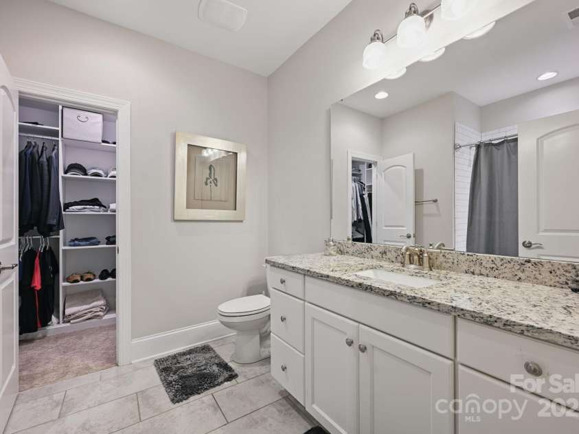5118 Waldron Meadow Drive, Charlotte, NC 28226.  MLS# CAR4264911, YatesRealty ID 29071. Bedroom 2 Bath