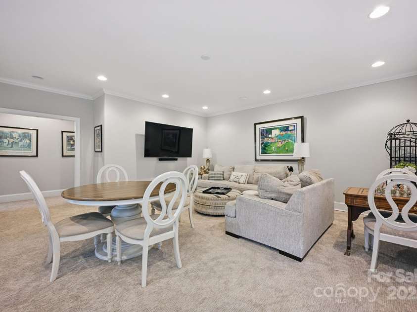 5118 Waldron Meadow Drive, Charlotte, NC 28226.  MLS# CAR4264911, YatesRealty ID 29071. Upstairs Loft/Bonus