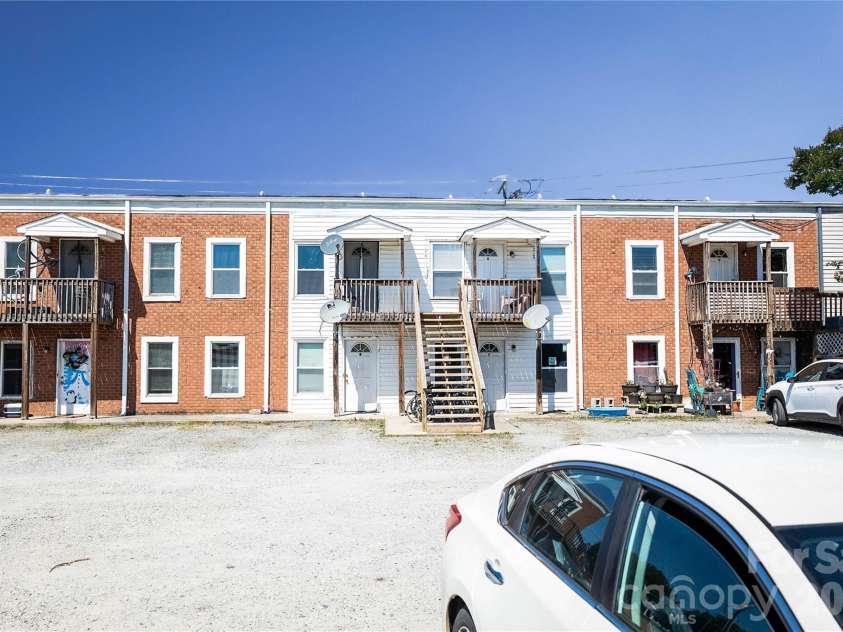 107 Main Street, Rockwell, NC 28138.  MLS# CAR4387667, YatesRealty ID 29072. 
