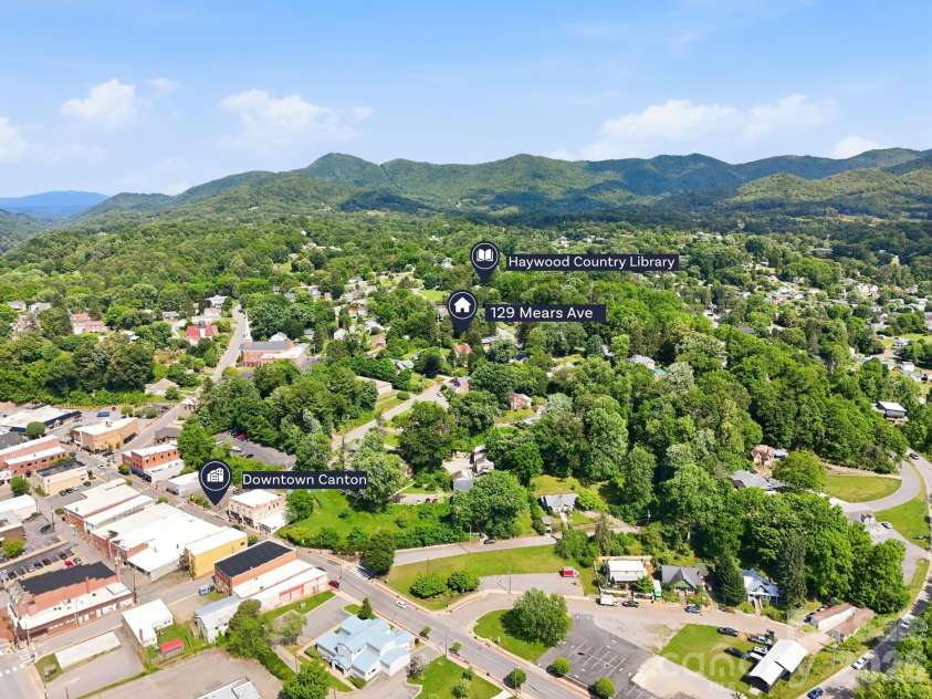 129 Mears Avenue, Canton, NC 28716.  MLS# CAR4355790, YatesRealty ID 29074. Canton
