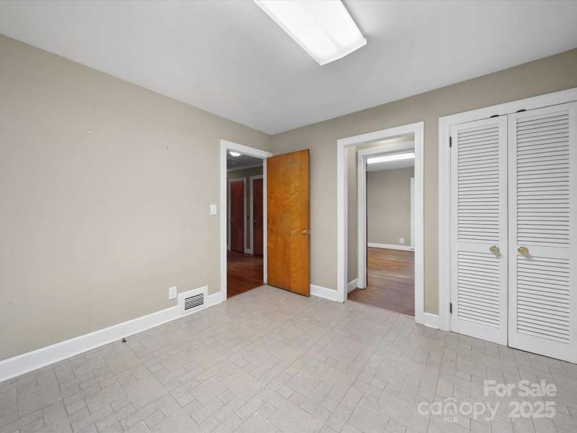 202 Greenwood Lane, Wadesboro, NC 28170.  MLS# CAR4285151, YatesRealty ID 29074. 