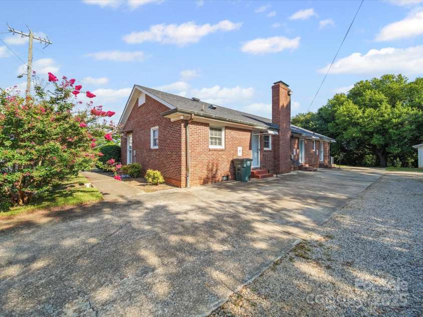 202 Greenwood Lane, Wadesboro, NC 28170.  MLS# CAR4285151, YatesRealty ID 29074. 