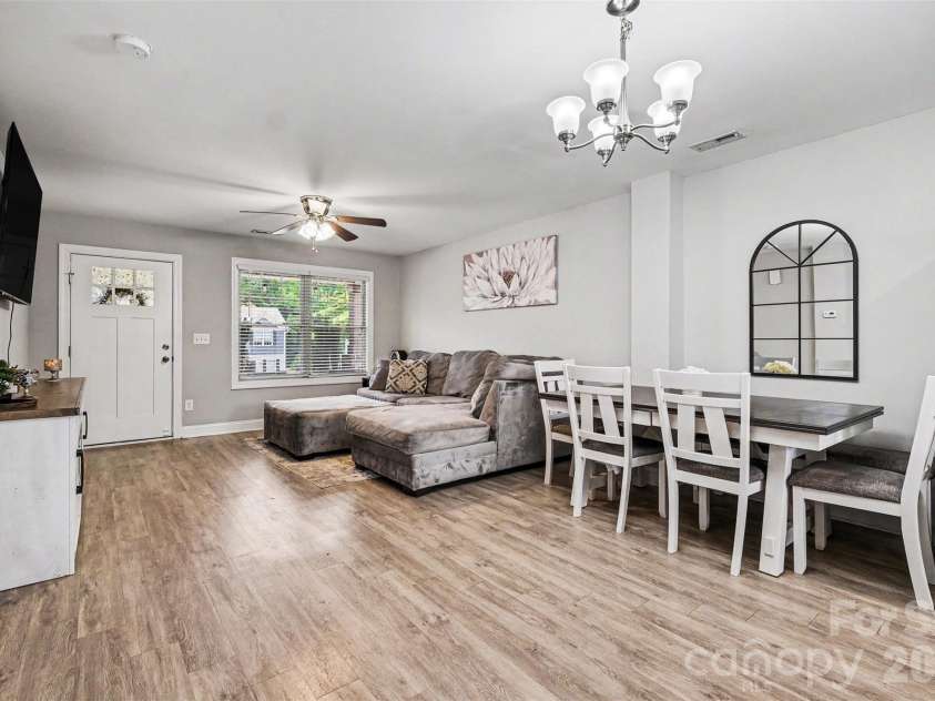 702 Margate Avenue, Kannapolis, NC 28081.  MLS# CAR4390854, YatesRealty ID 29075. 