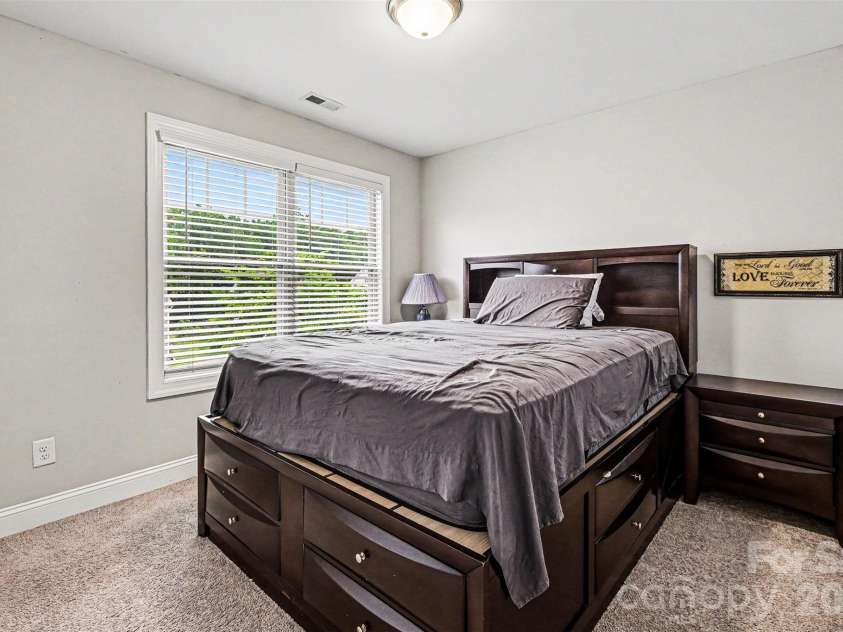 702 Margate Avenue, Kannapolis, NC 28081.  MLS# CAR4390854, YatesRealty ID 29075. 