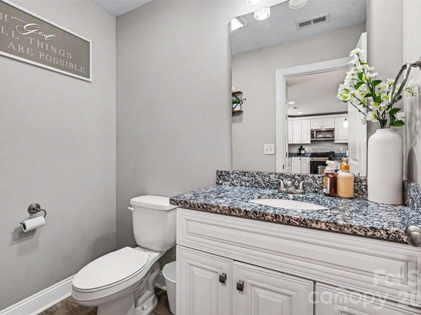 702 Margate Avenue, Kannapolis, NC 28081.  MLS# CAR4390854, YatesRealty ID 29075. 