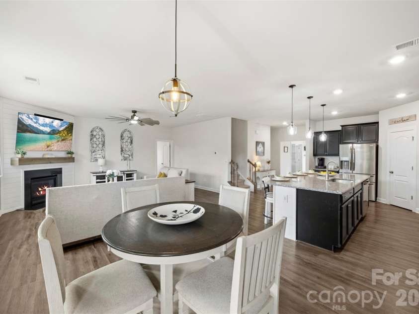 4009 Tory Path Road, Waxhaw, NC 28173.  MLS# CAR4385768, YatesRealty ID 29076. 