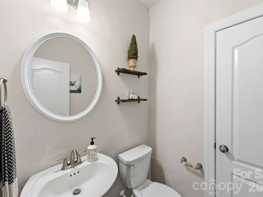 4009 Tory Path Road, Waxhaw, NC 28173.  MLS# CAR4385768, YatesRealty ID 29076. 