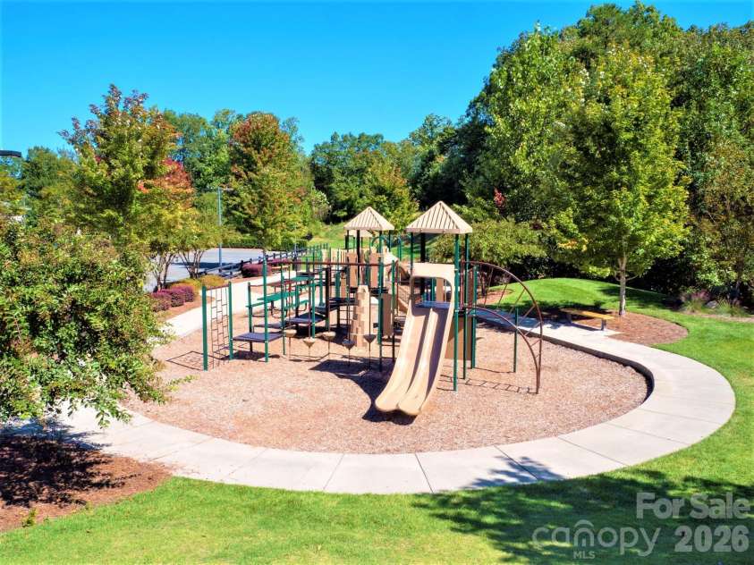 4009 Tory Path Road, Waxhaw, NC 28173.  MLS# CAR4385768, YatesRealty ID 29076. 