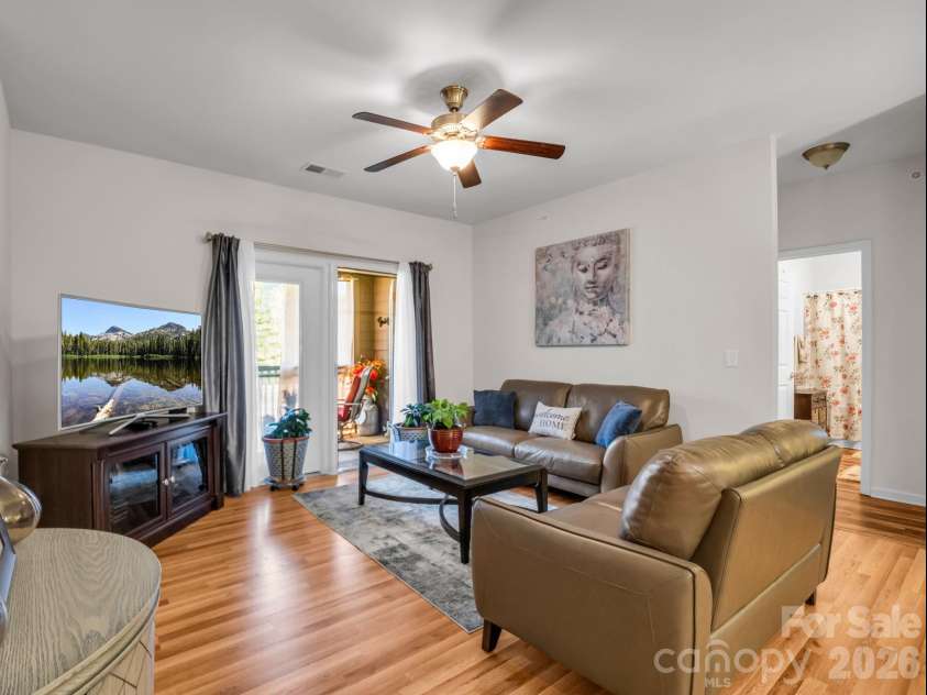 91 Brickton Village Circle, Fletcher, NC 28732.  MLS# CAR4370320, YatesRealty ID 29077. Bright LR space