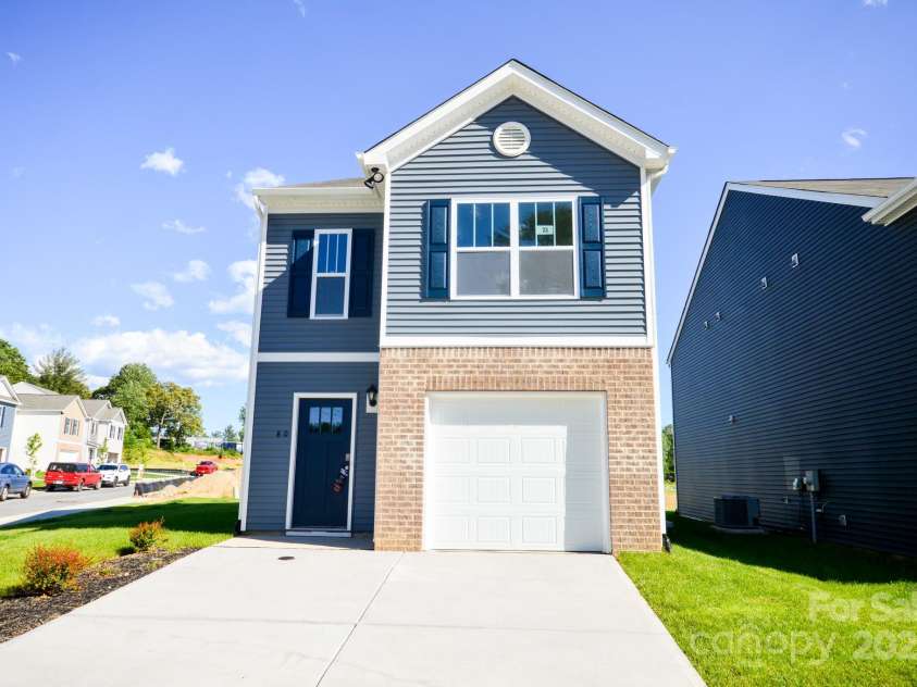 13 Caroline Valley Lane, Hendersonville, NC 28792.  MLS# CAR4282463, YatesRealty ID 29079. Photos are representative