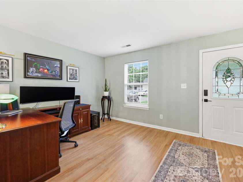 538 Railway Place, Concord, NC 28025.  MLS# CAR4387114, YatesRealty ID 29079. 