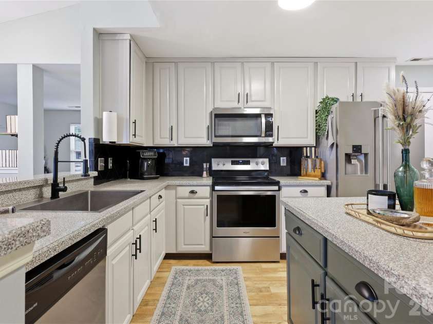 538 Railway Place, Concord, NC 28025.  MLS# CAR4387114, YatesRealty ID 29079. 