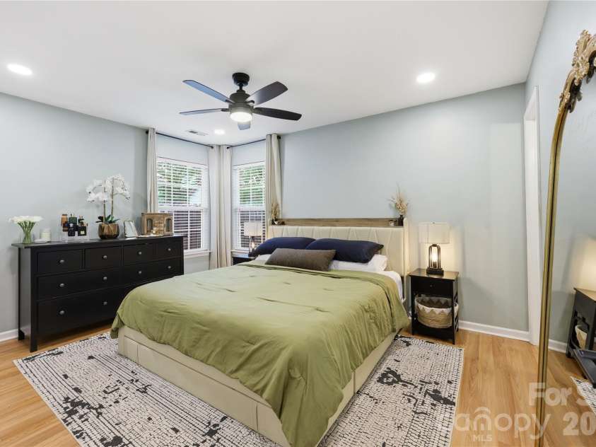 538 Railway Place, Concord, NC 28025.  MLS# CAR4387114, YatesRealty ID 29079. 