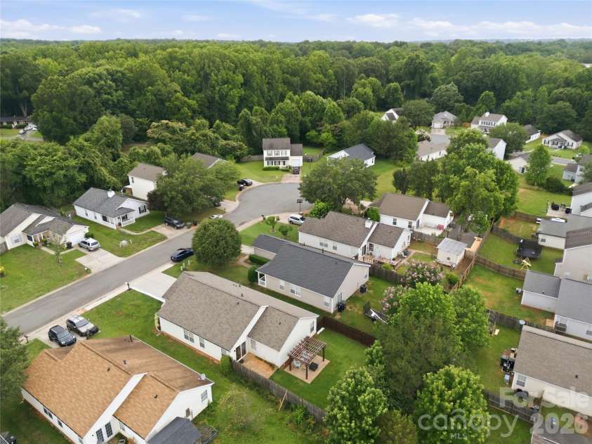538 Railway Place, Concord, NC 28025.  MLS# CAR4387114, YatesRealty ID 29079. 