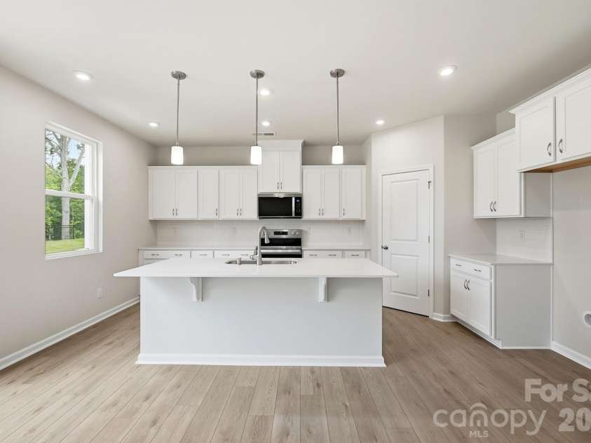 2712 Phoenix Court, Gastonia, NC 28052.  MLS# CAR4353138, YatesRealty ID 2908. 