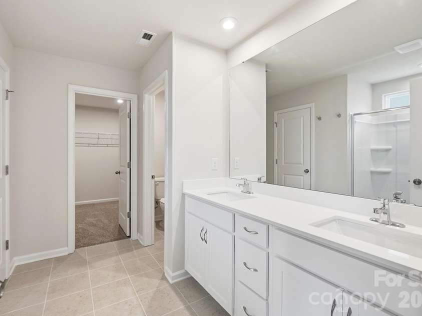2712 Phoenix Court, Gastonia, NC 28052.  MLS# CAR4353138, YatesRealty ID 2908. 