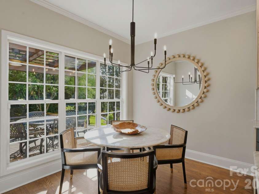 5408 Kuykendall Road, Charlotte, NC 28270.  MLS# CAR4390073, YatesRealty ID 29081. Breakfast Nook